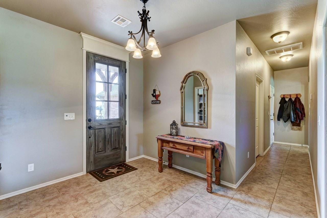 10625 Granada Dr - Photo 2 of 20