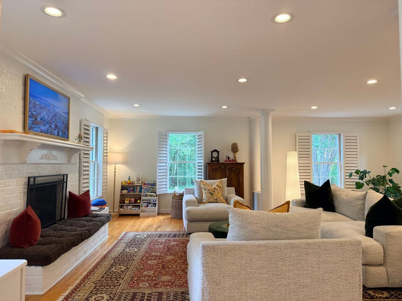 1208 Nottingham Dr - Photo 4 of 50