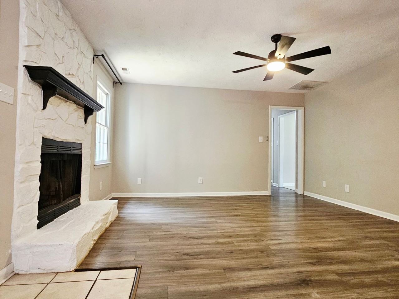 7490 Beverly Dr - Photo 6 of 23