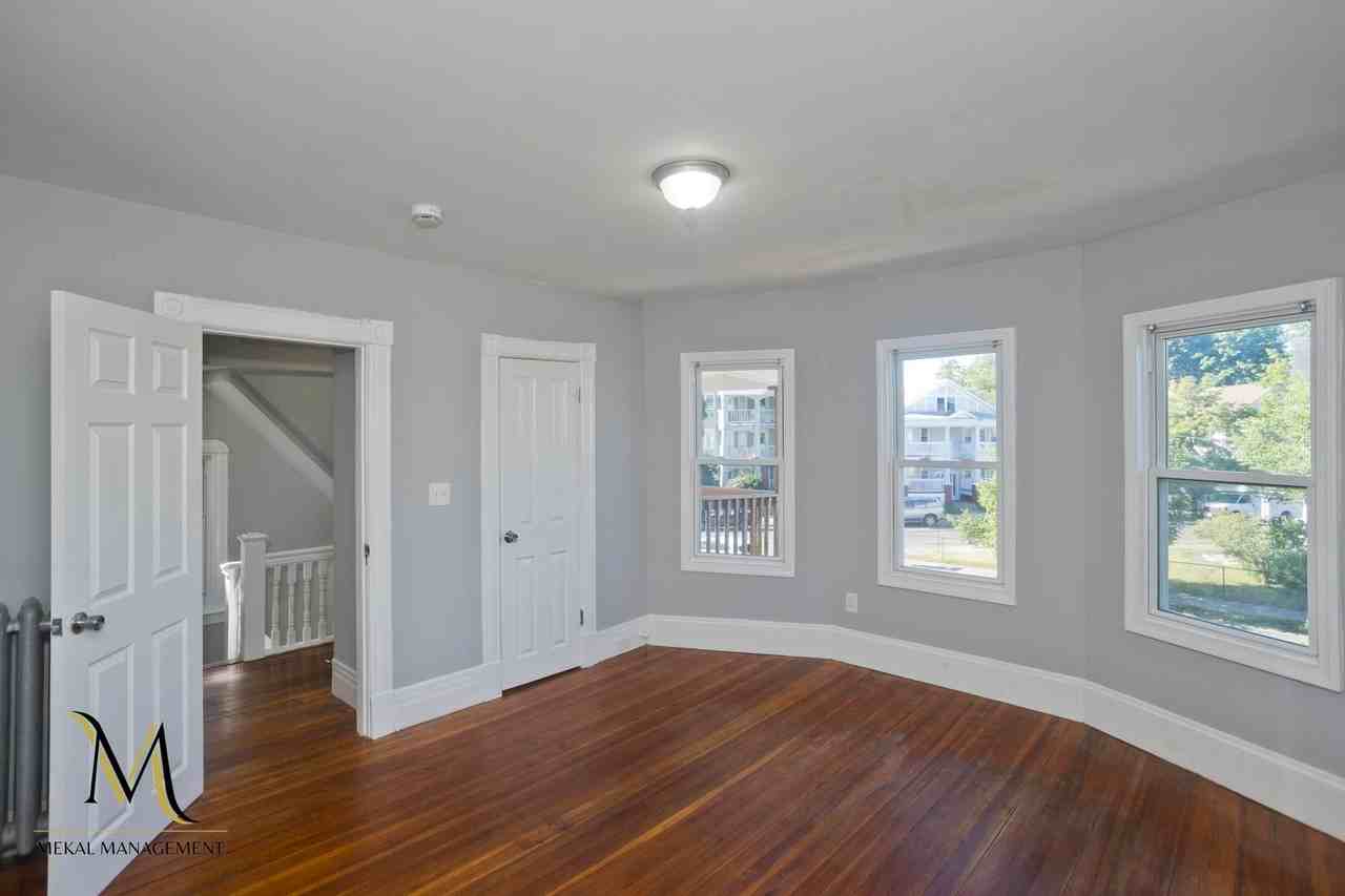 653 Belmont Ave - Photo 6 of 31