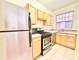 2109 Nw Irving St #203 - Photo 1 of 1