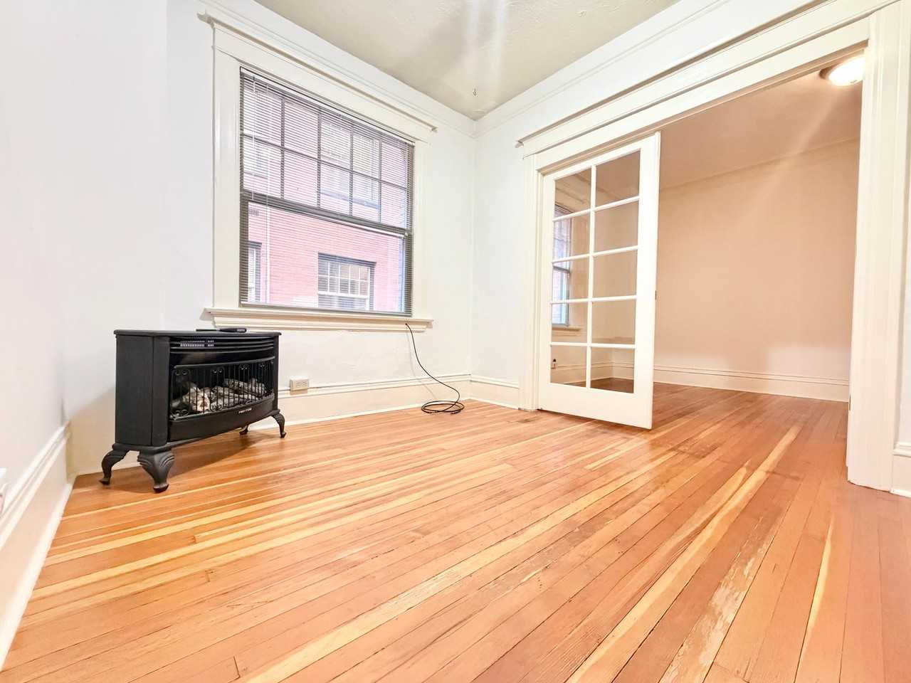2109 Nw Irving St #203 - Photo 6 of 13