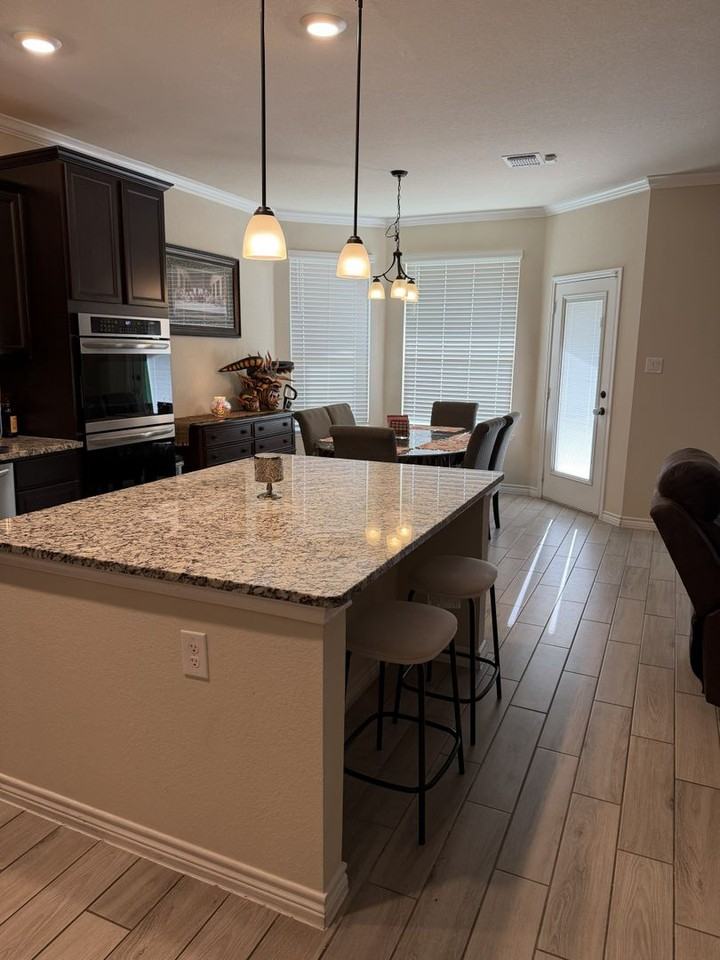 2512 Arno St - Photo 6 of 7