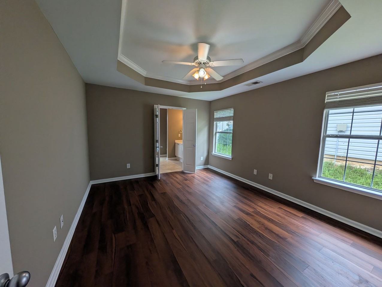 323 Forest Lakes Dr - Photo 5 of 12