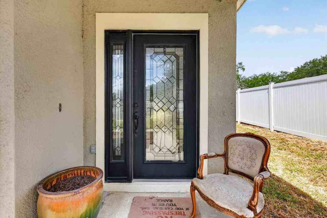 1421 Kellogg Dr - Photo 2 of 25