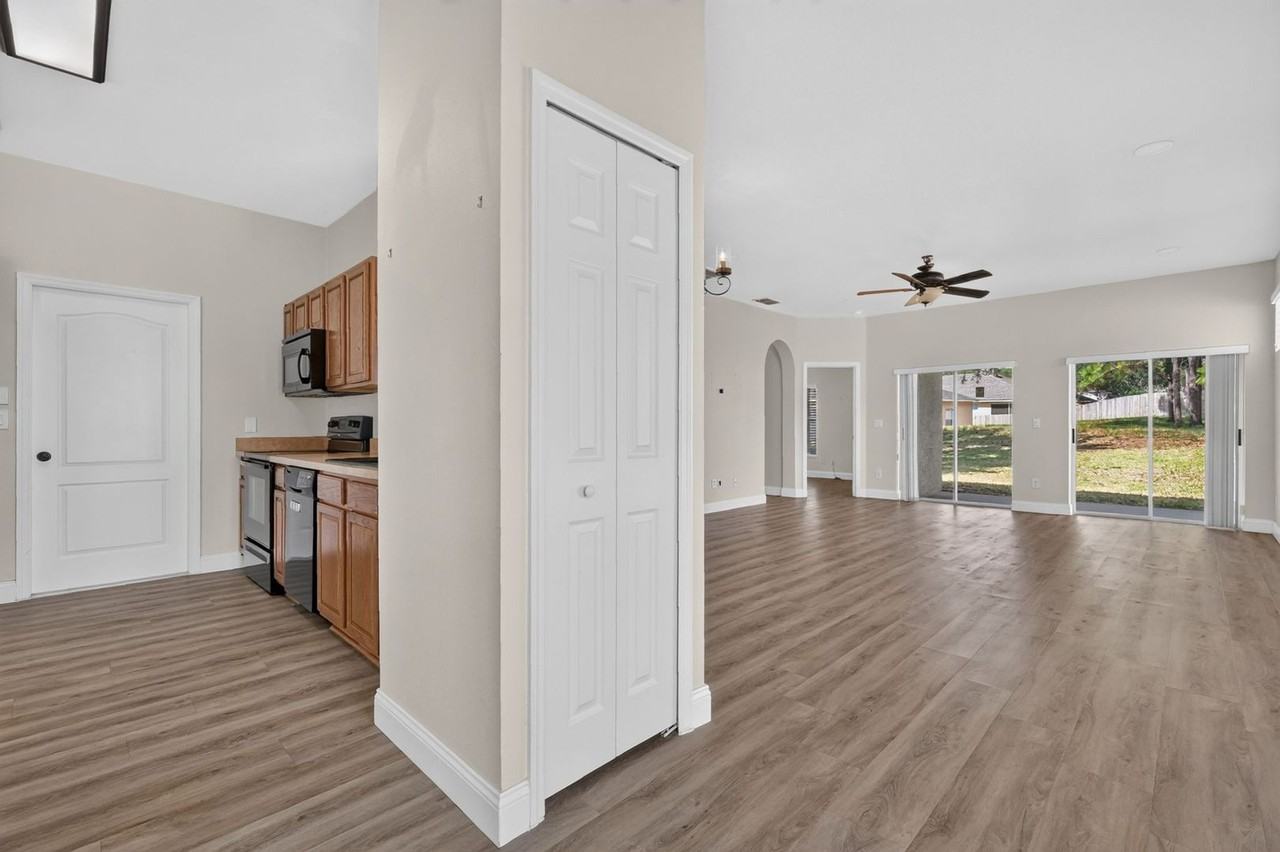 1421 Kellogg Dr - Photo 4 of 25