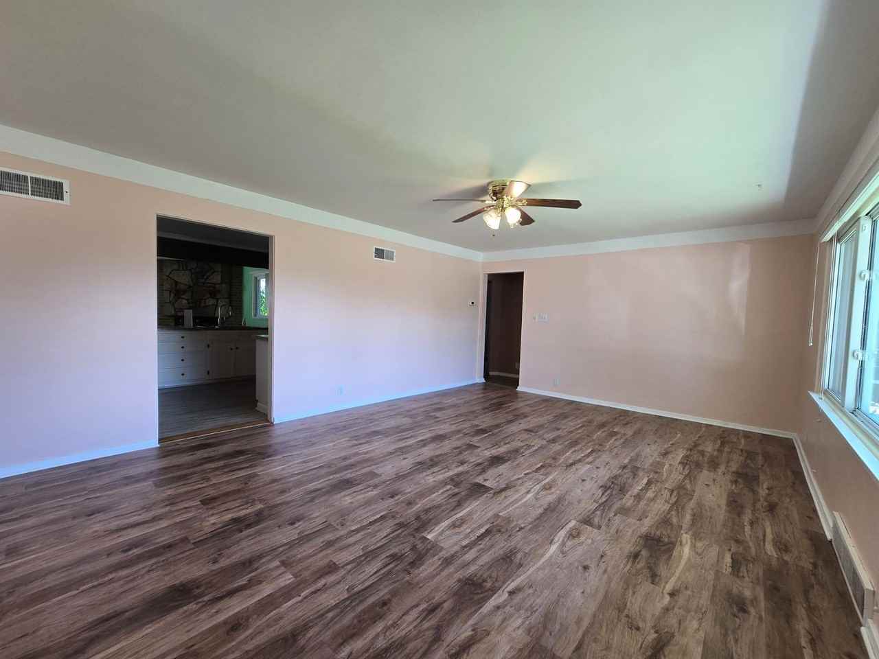 1005 Rimrock Rd - Photo 7 of 31