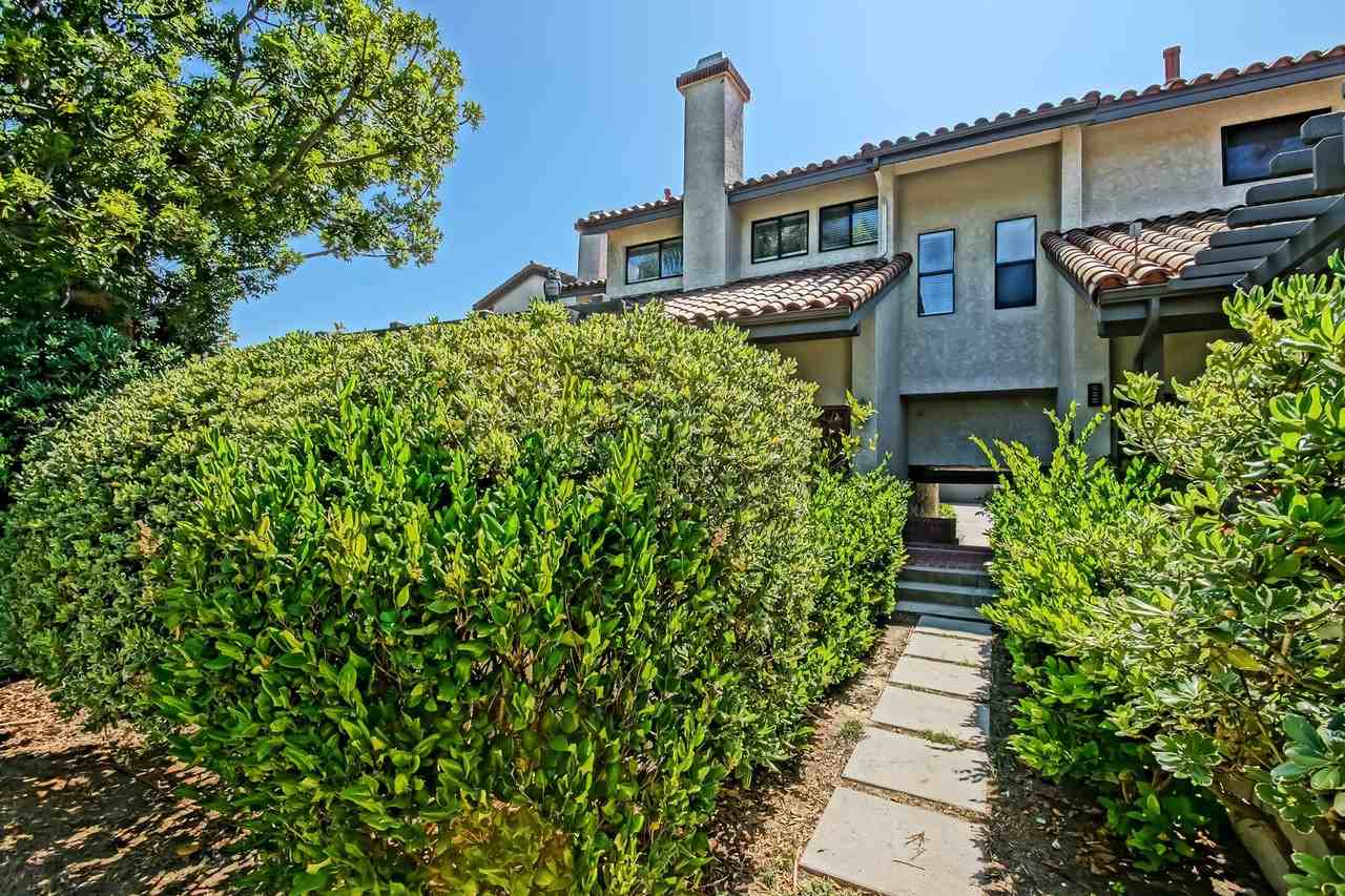 23 Coronado Ct - Photo 2 of 48
