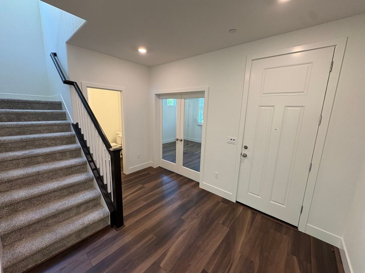 284 Bear Creek Dr - Photo 5 of 34