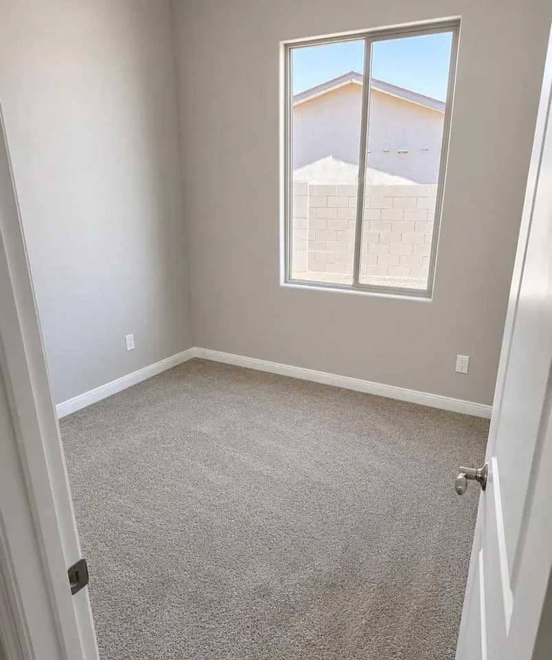 786 Flat Iron Rd - Photo 4 of 13