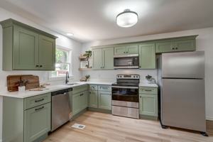 featured image of 1453 Avon St