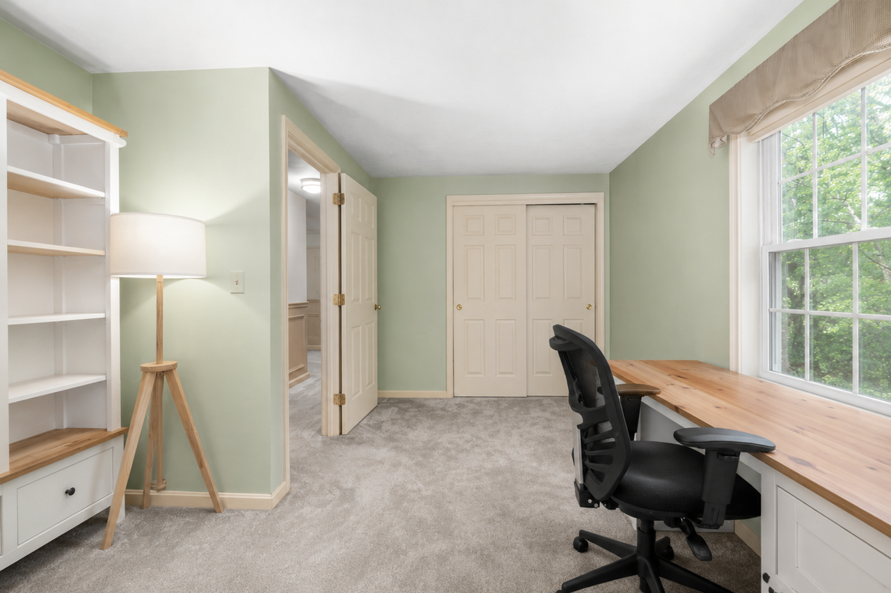 42 Clark Rd - Photo 5 of 19