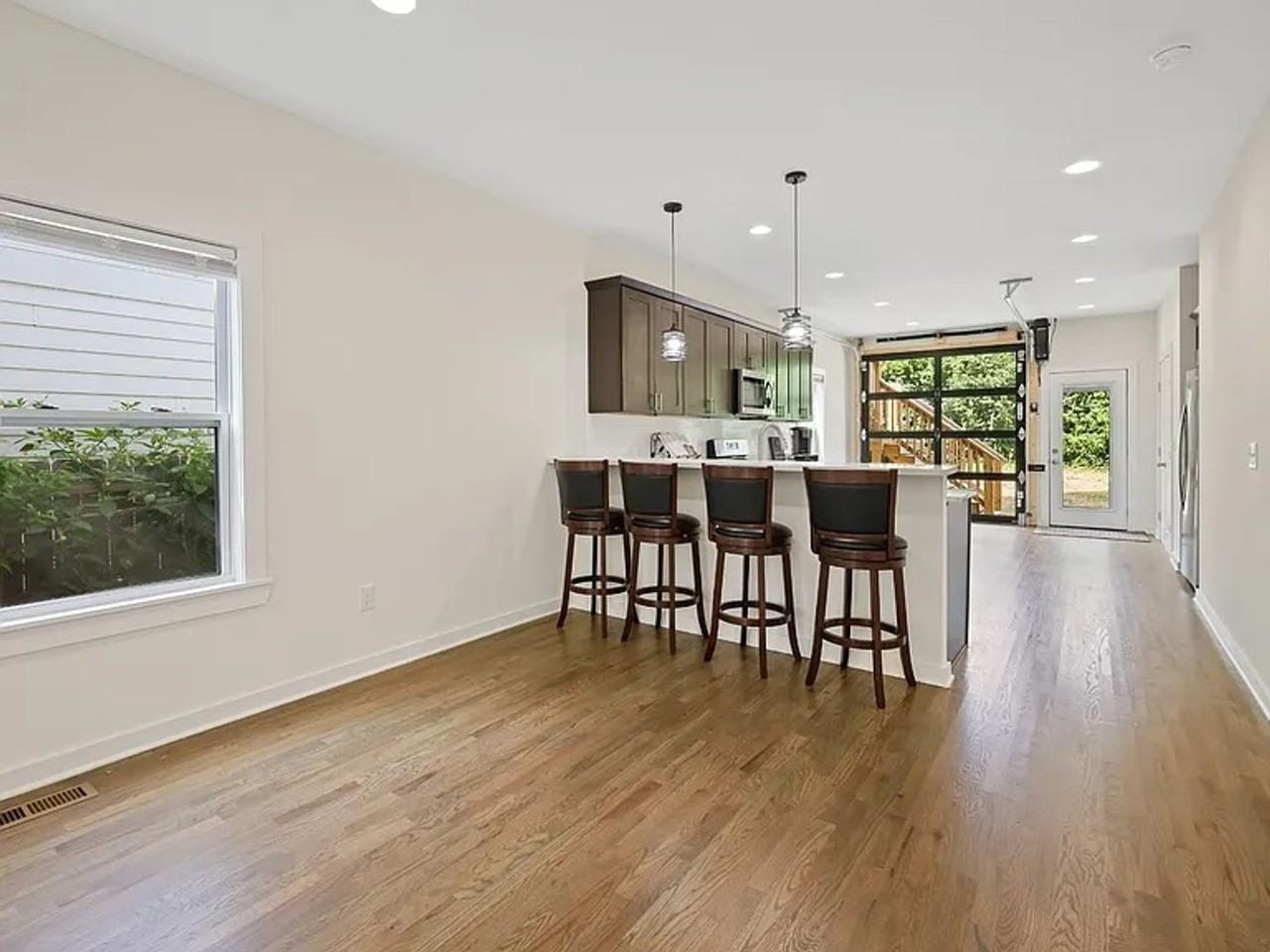 2218 14th Ave N - Photo 5 of 31
