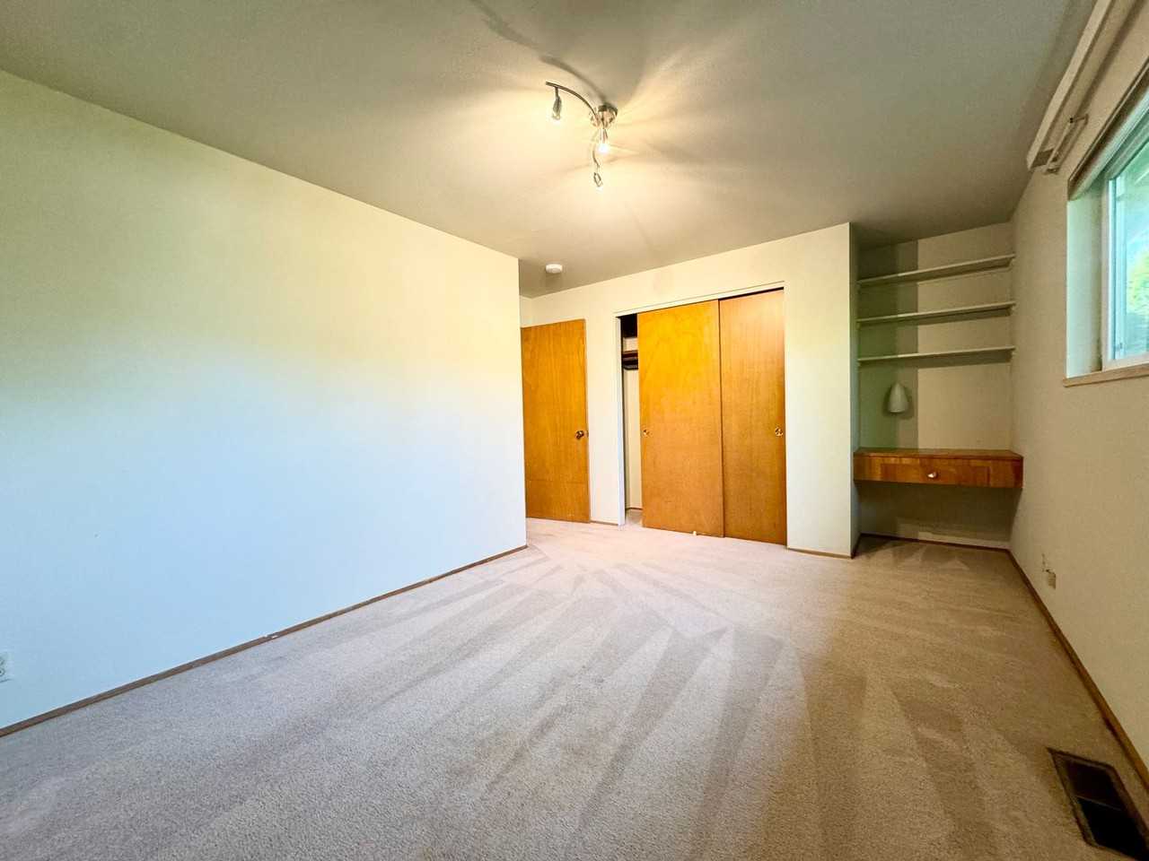 13039 Se 76th St - Photo 6 of 18