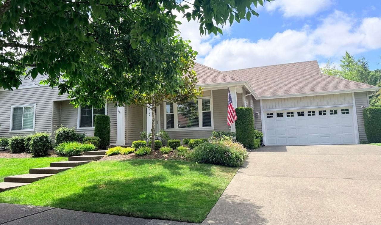 3047 Ridge View Pl - Photo 2 of 24