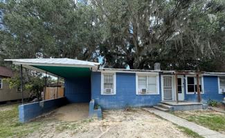 featured image of 704 Nw Alma Ave