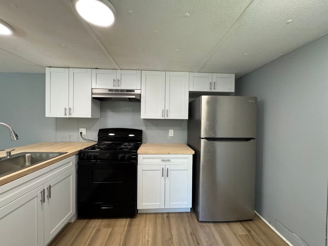 817 6th St Sw - Photo 4 of 17