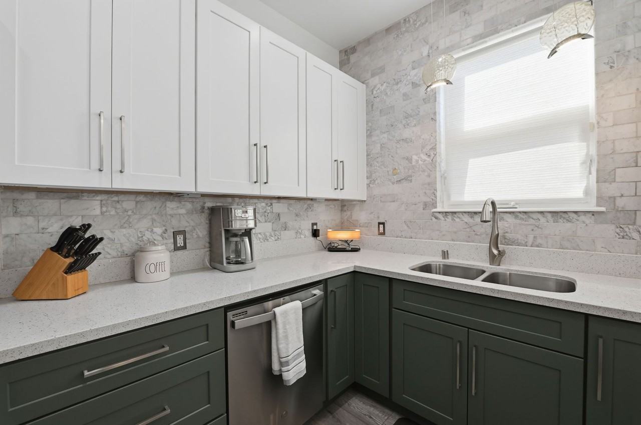 4257 3rd Ave #5 - Photo 7 of 30