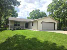 featured image of 5345 S 43rd St