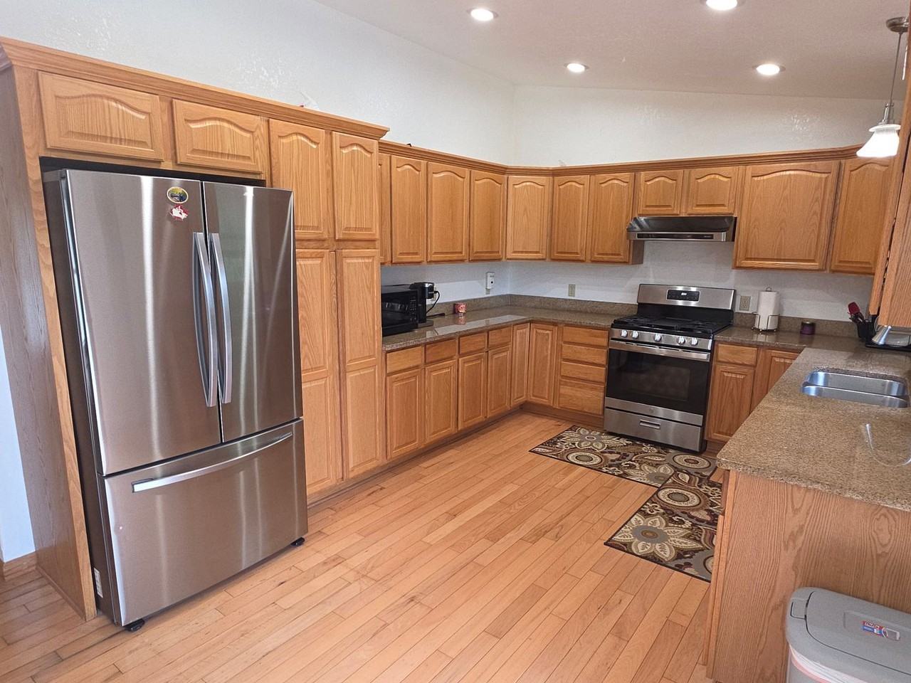 5345 S 43rd St - Photo 7 of 31