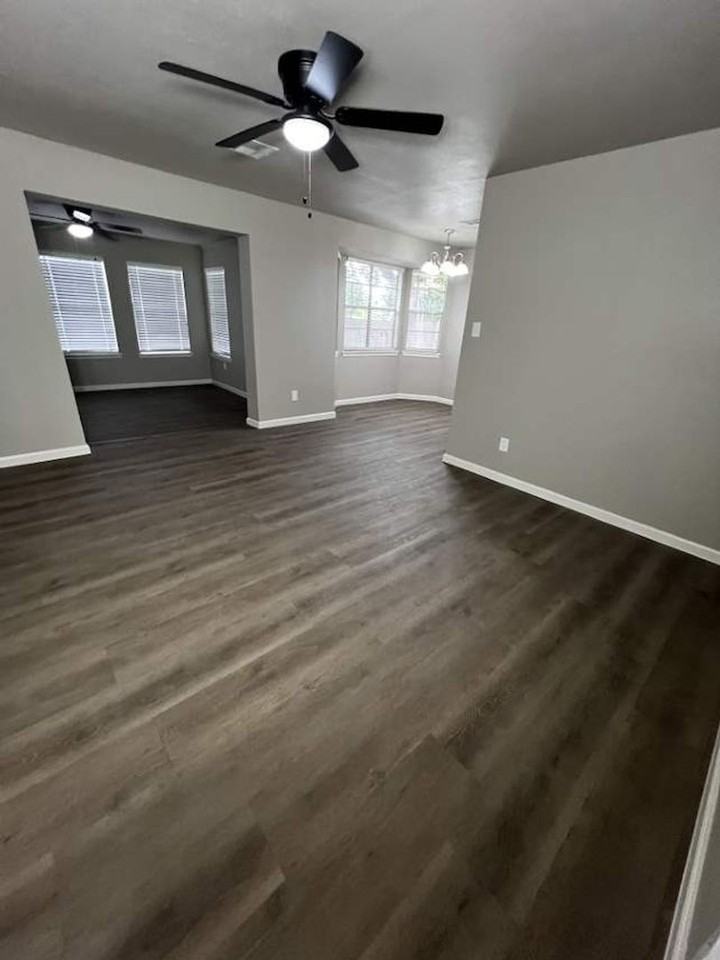 3205 Se Coachman Pl - Photo 2 of 22