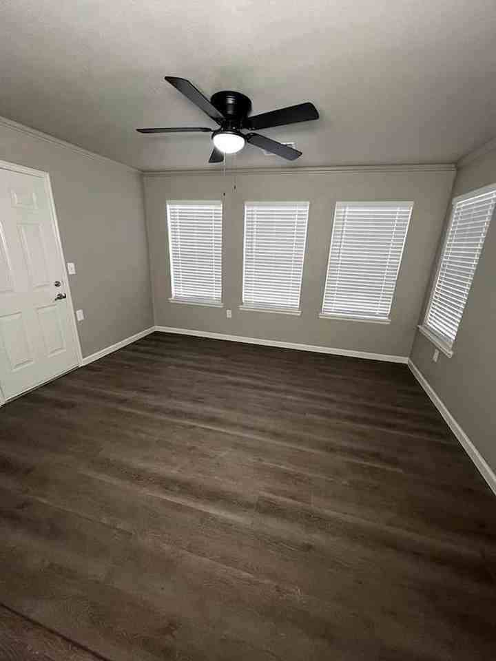 3205 Se Coachman Pl - Photo 3 of 22