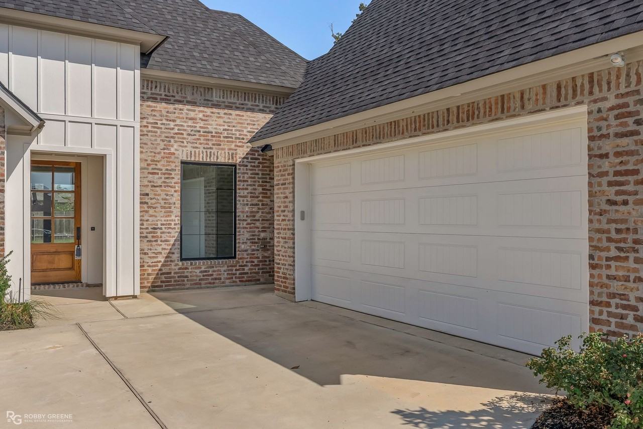 19 Turtle Creek Dr - Photo 5 of 37