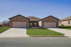 336 Turnberry Ct - Photo 1 of 1