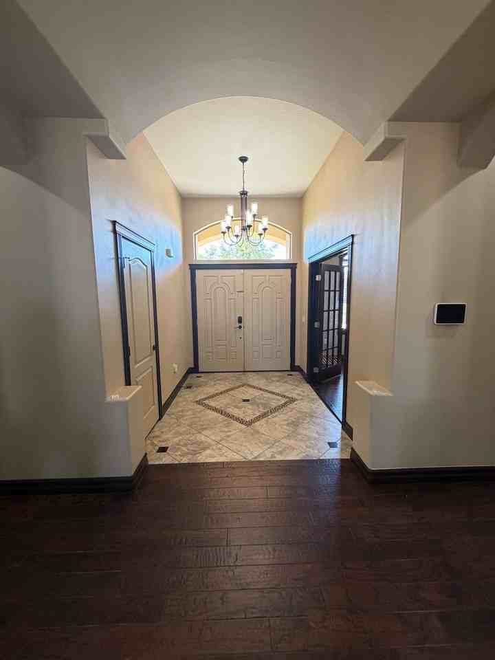 440 Dream St Se - Photo 4 of 28