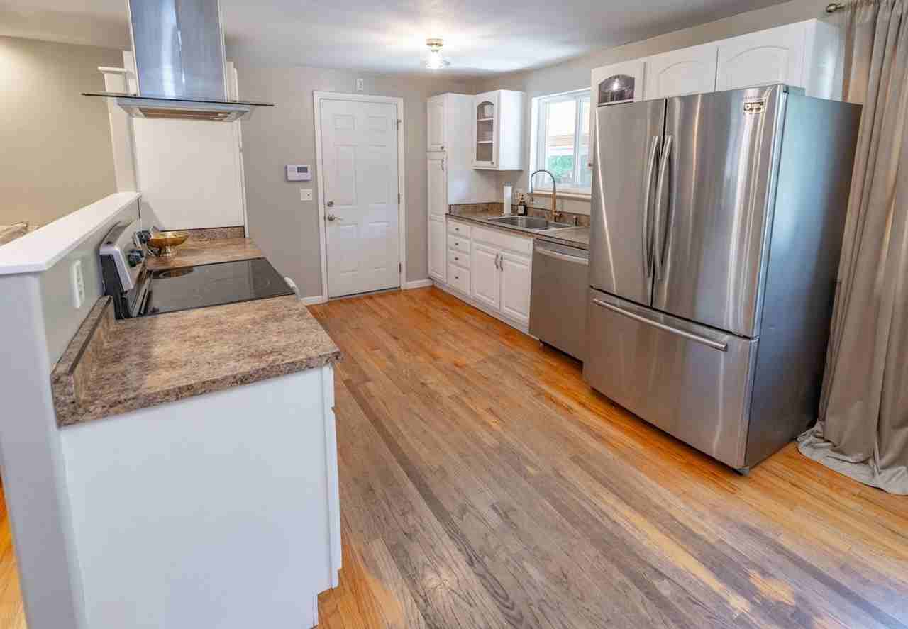 2900 S Jay St - Photo 6 of 47