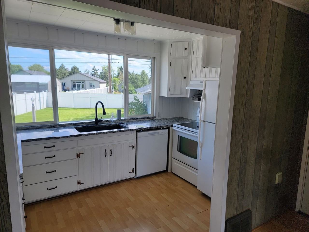 14116 E Rich Ave - Photo 4 of 34
