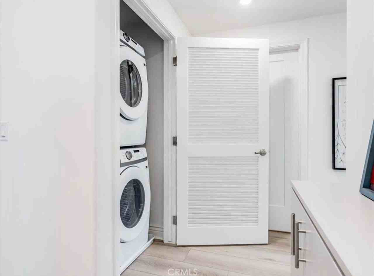 915 Madonna Rd #201 - Photo 3 of 16