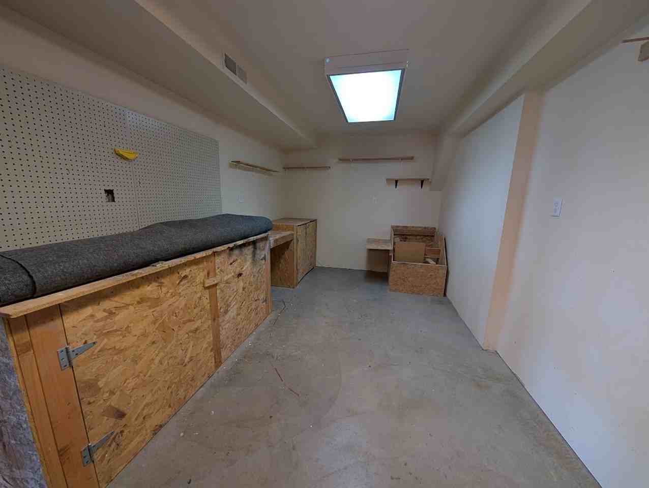 935 Cypress Ct #A - Photo 5 of 29