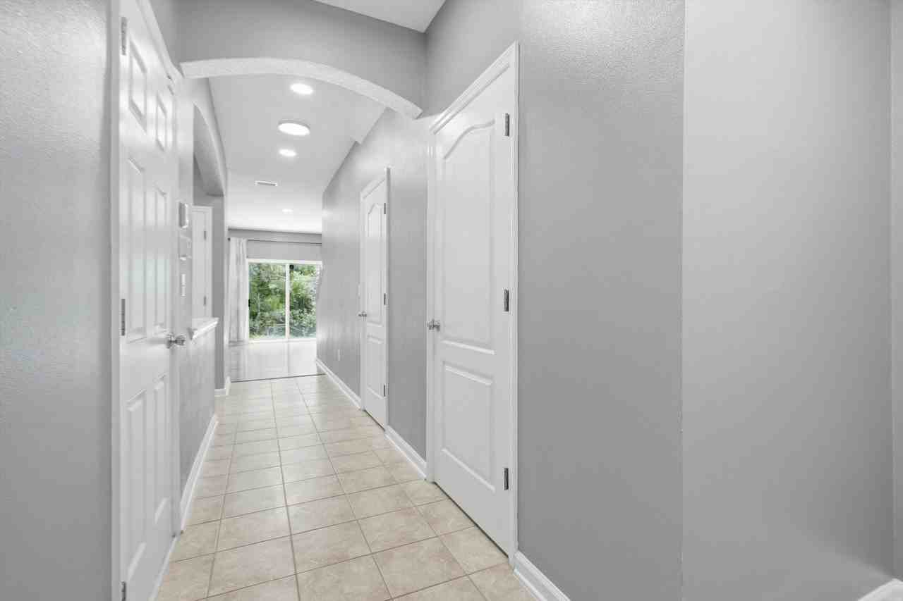 1793 Biscayne Bay Cir - Photo 4 of 25