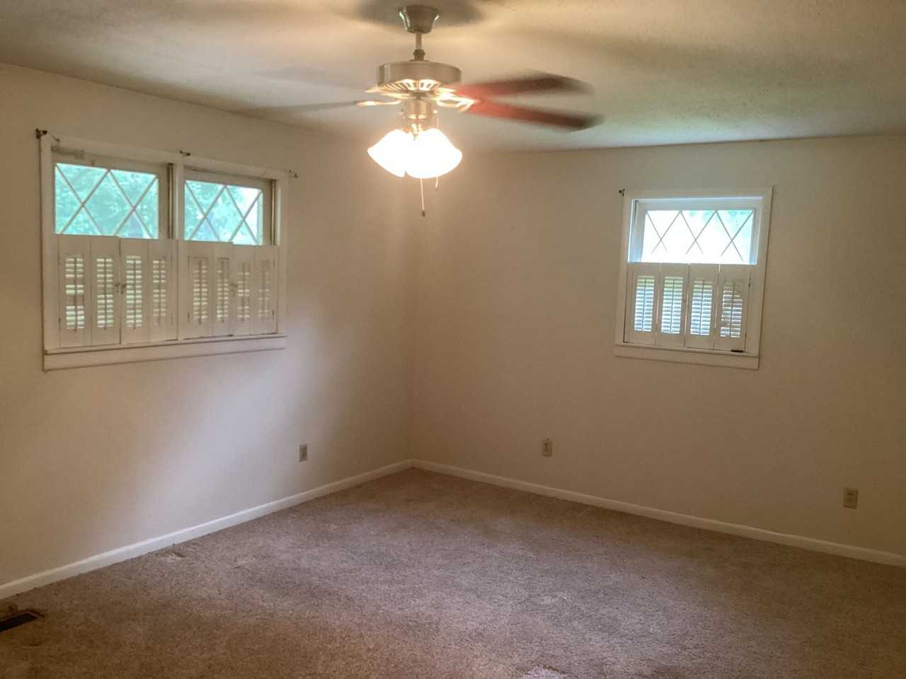 400 Lonz St - Photo 4 of 7