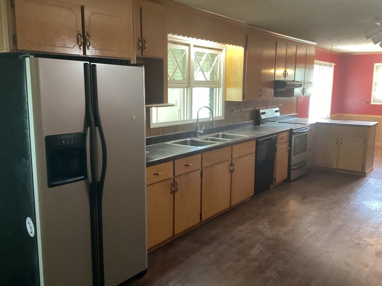 400 Lonz St - Photo 5 of 7