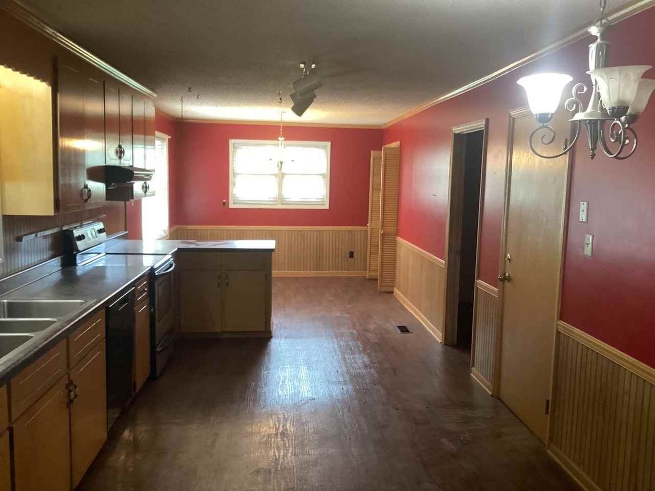 400 Lonz St - Photo 6 of 7