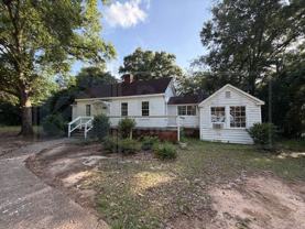 960 Zimalcrest Dr - Photo 1 of 1