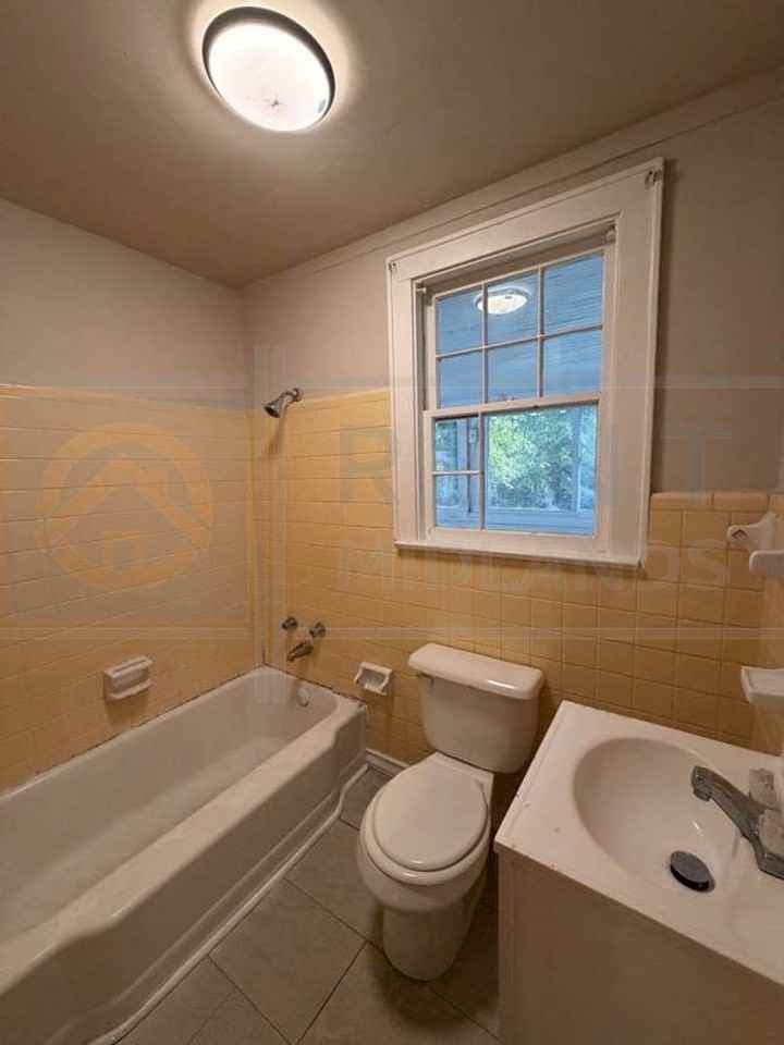 960 Zimalcrest Dr - Photo 6 of 13
