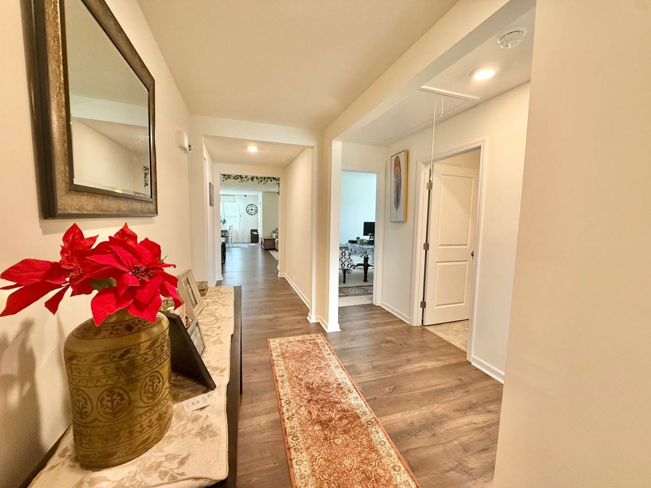 117 Crescent Cir - Photo 4 of 21