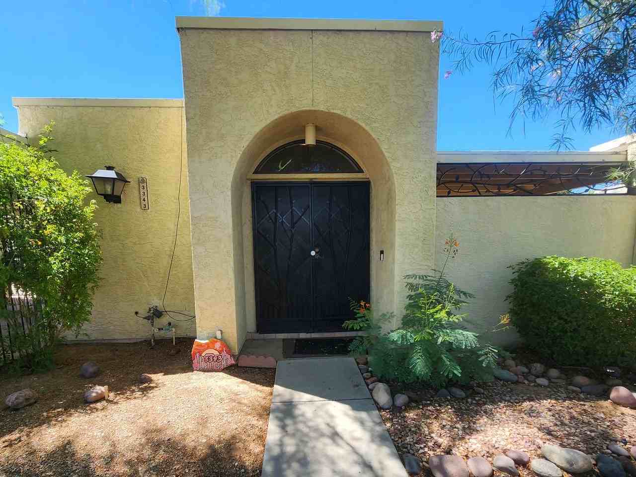 3343 N Glen Creek Dr - Photo 2 of 34