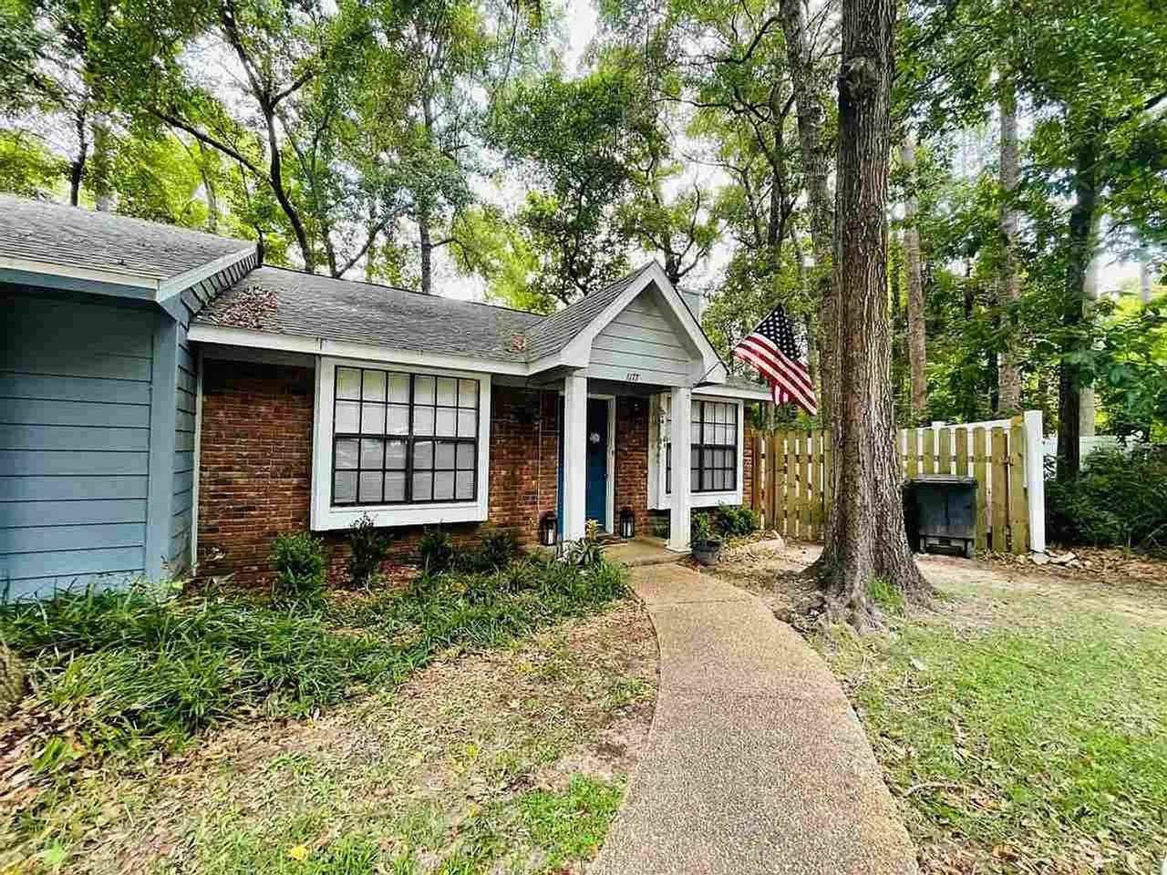 1177 Brafforton Way - Photo 2 of 9