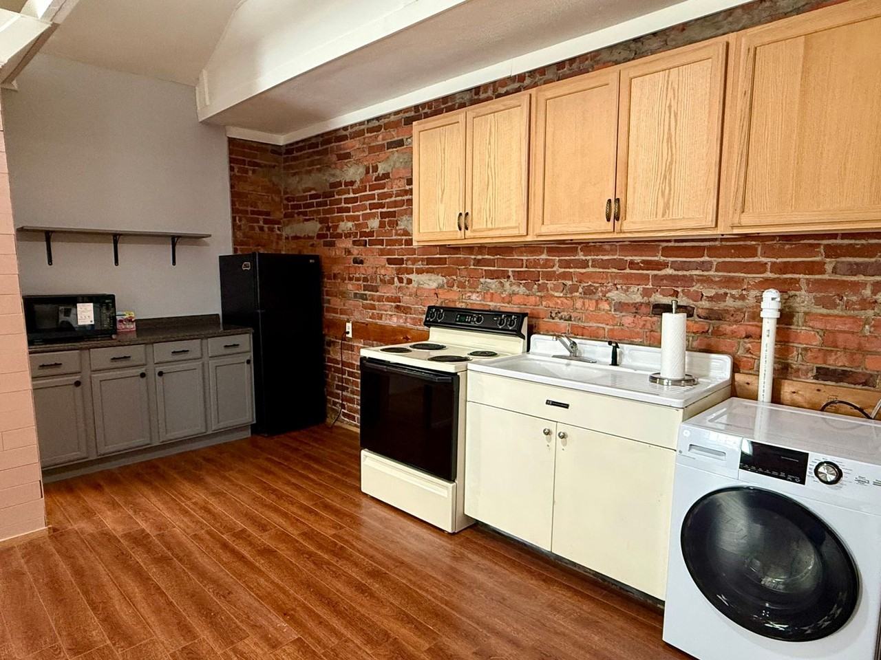 822 822 Georgia St Ave - Photo 4 of 17