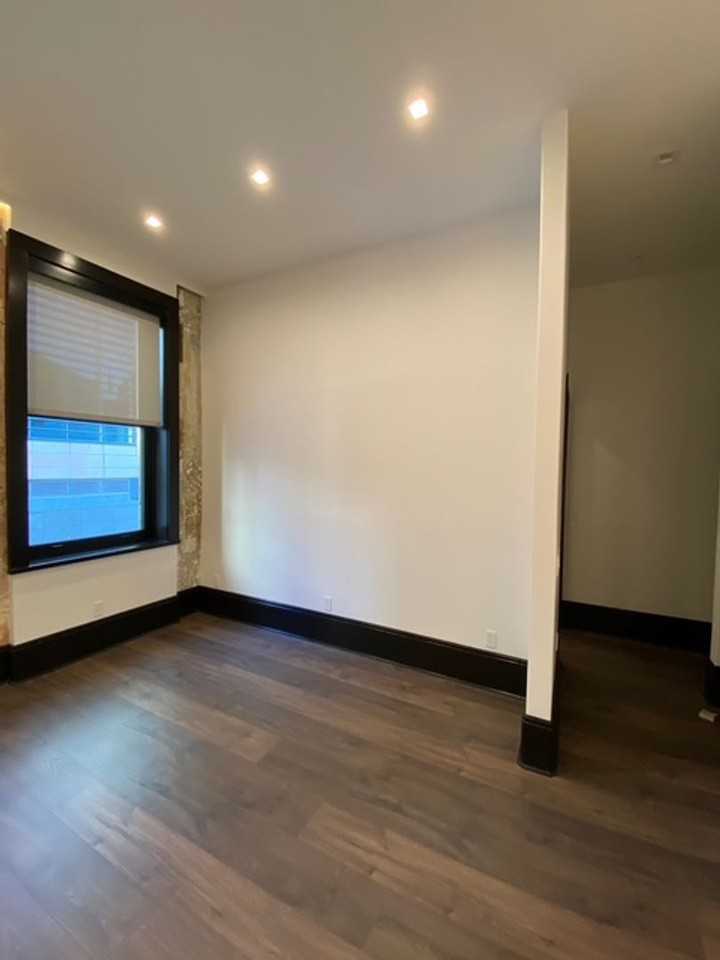 202 Merchant St #2A - Photo 3 of 11