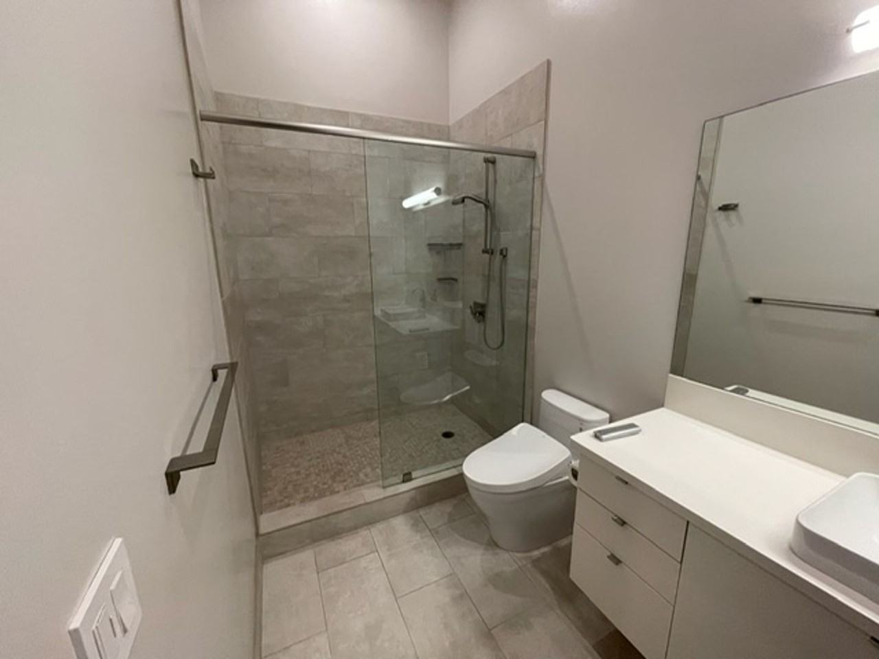202 Merchant St #2A - Photo 5 of 11