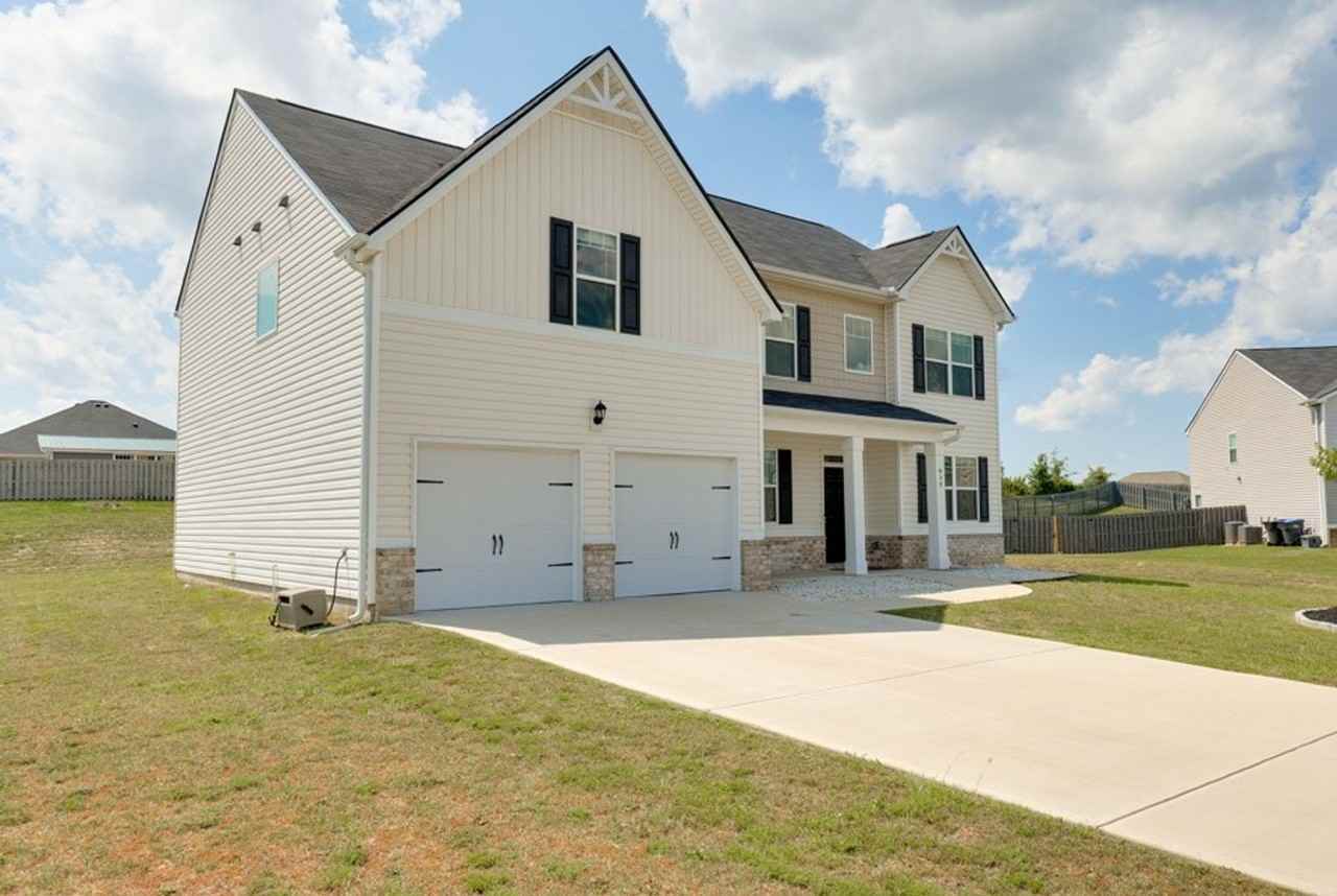 935 Hay Meadow Dr - Photo 2 of 41