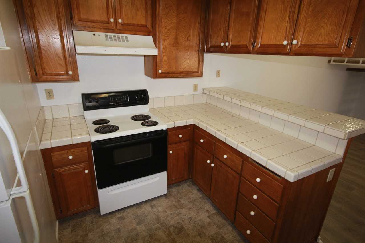 3924 Camino Calma - Photo 3 of 17