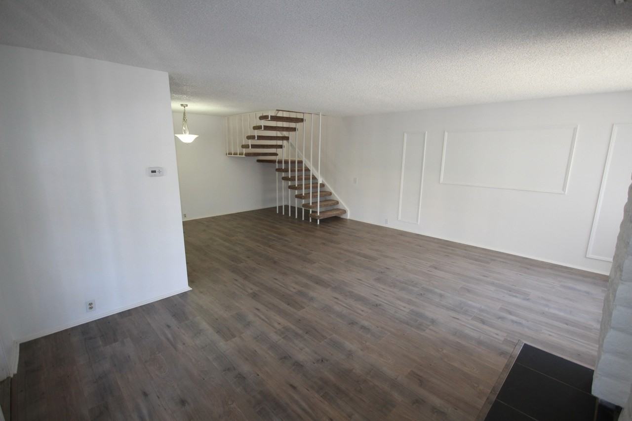 3924 Camino Calma - Photo 4 of 17