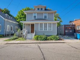 featured image of 441 Forest St