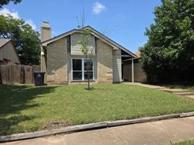2419 E Timberview Ln - Photo 1 of 1
